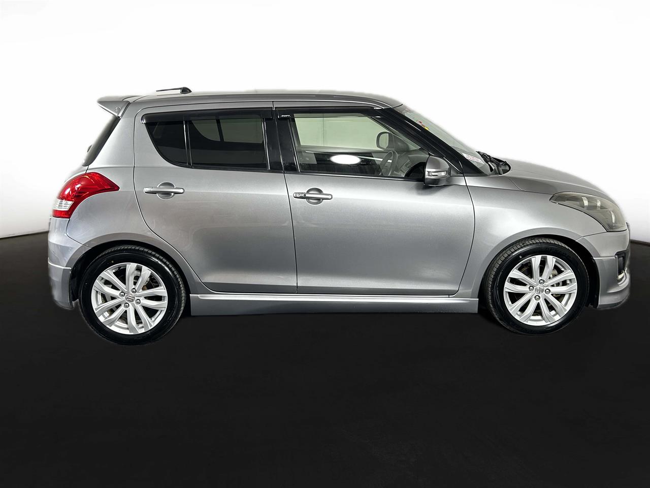 2015 Suzuki Swift RS-DJE