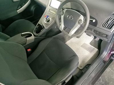 2013 Toyota Prius Hybrid