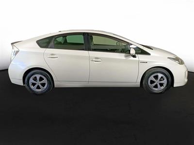 2013 Toyota Prius Hybrid