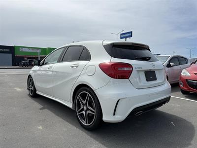 2013 Mercedes-Benz A180 Sports