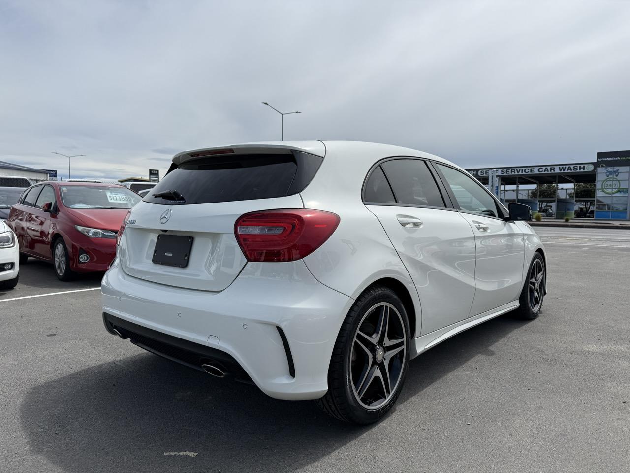 2013 Mercedes-Benz A180 Sports