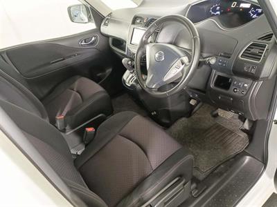 2012 Nissan Serena 