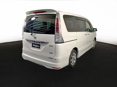 2012 Nissan Serena 