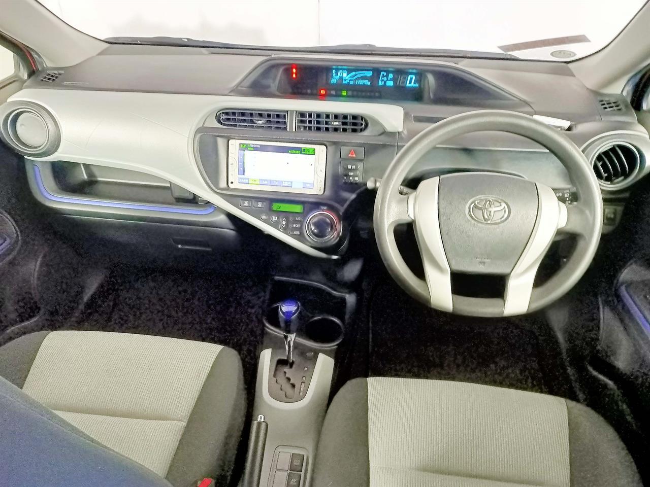 2013 Toyota Aqua Hybrid