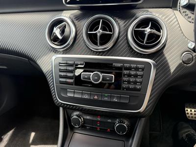 2013 Mercedes-Benz A180 Sports