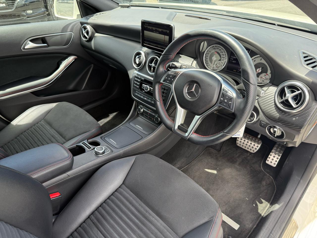 2013 Mercedes-Benz A180 Sports