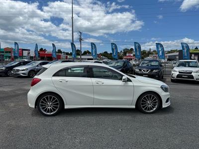 2013 Mercedes-Benz A180 Sports