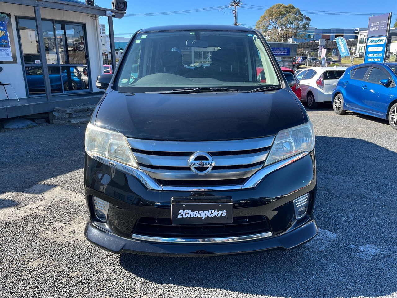 2013 Nissan Serena Hybrid