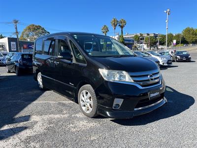 2013 Nissan Serena Hybrid