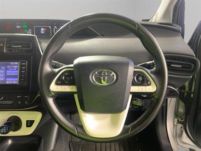 2017 Toyota Prius Hybrid New Shape