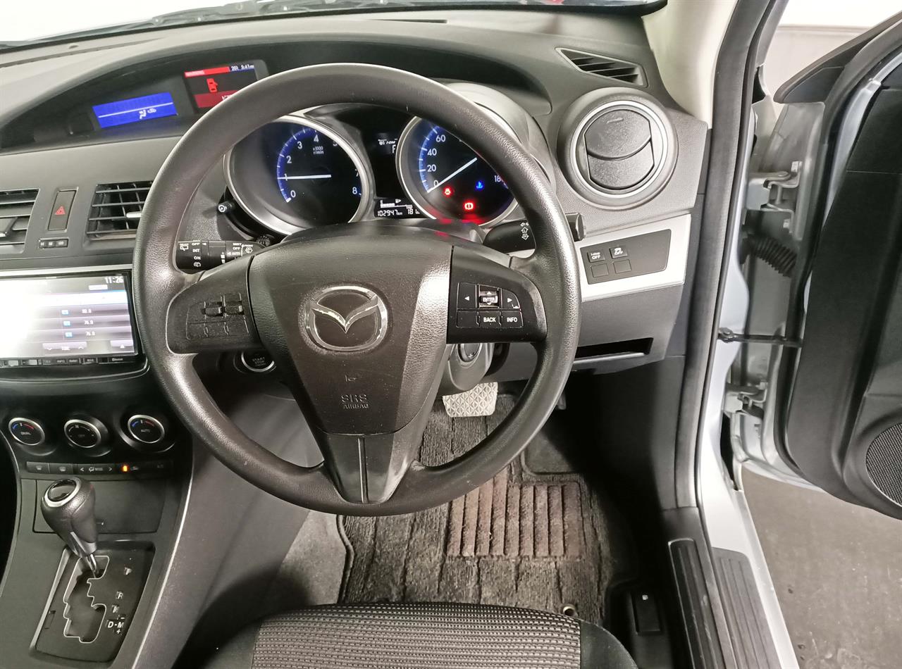 2012 Mazda Axela 3