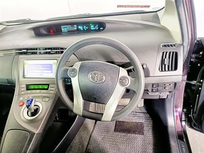 2012 Toyota Prius Hybrid