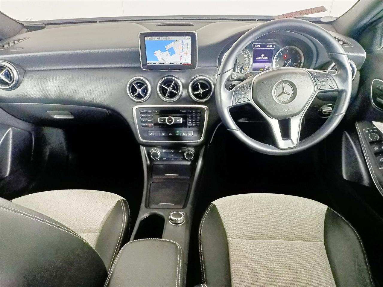 2014 Mercedes-Benz A180 