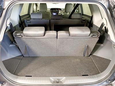 2012 Toyota Prius Alpha 7 Seats