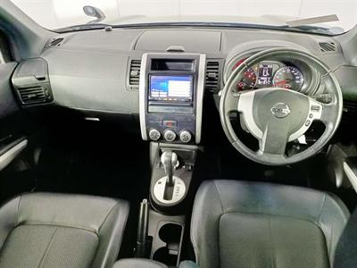 2013 Nissan X-TRAIL 