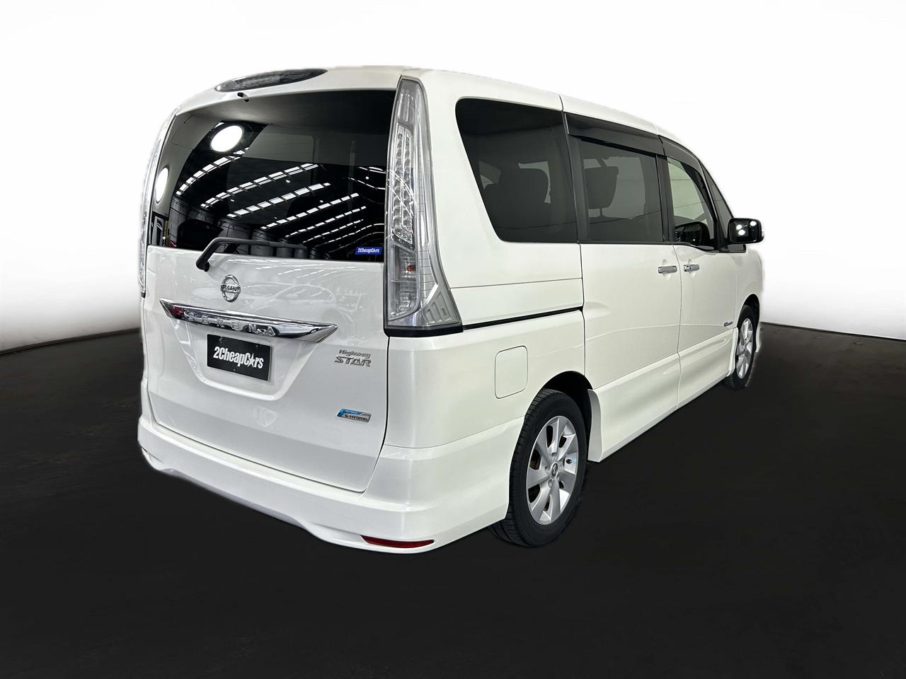 2013 Nissan Serena Hybrid