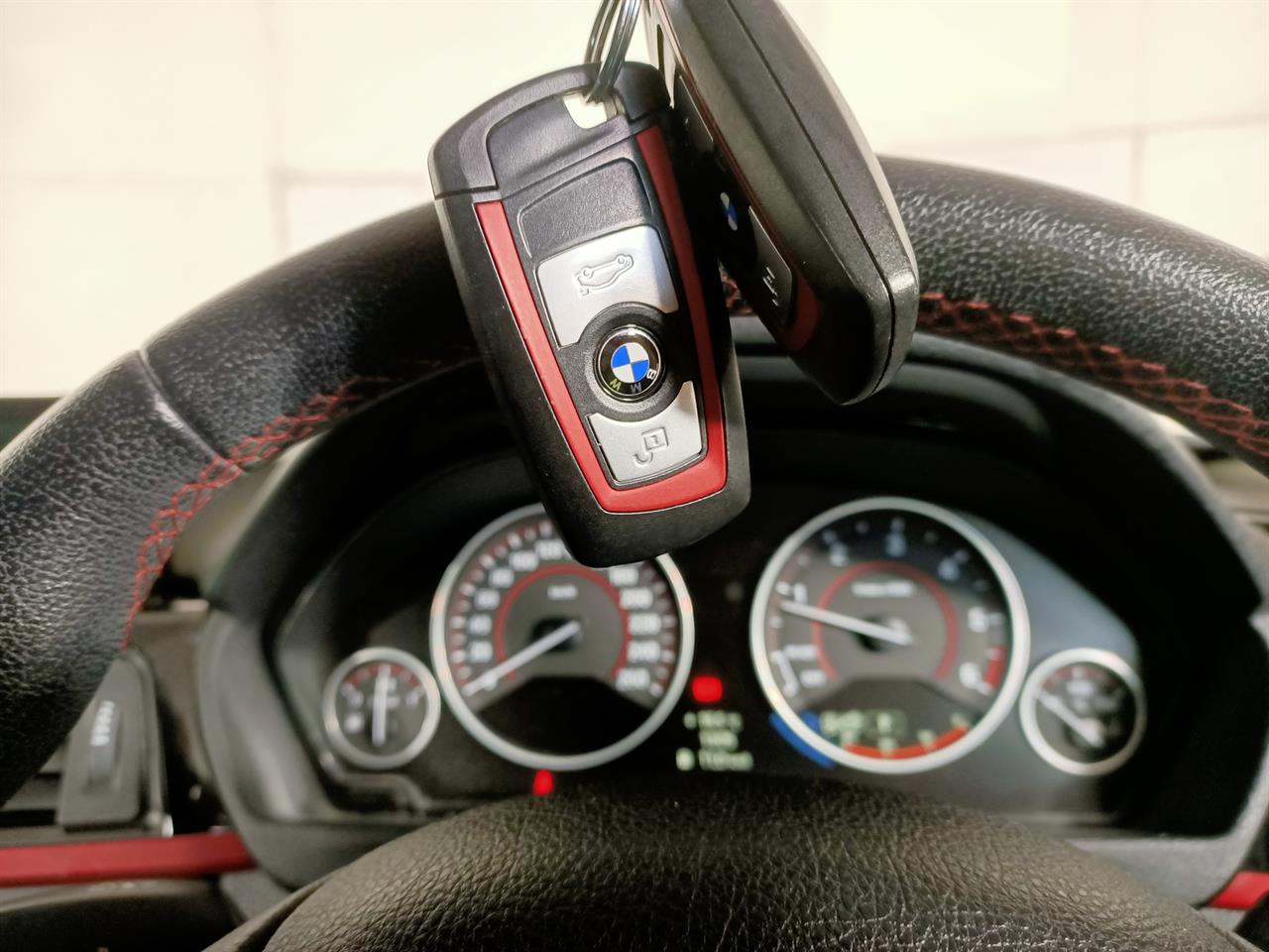2014 BMW 320D Touring Wagon