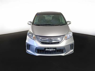 2011 Honda Freed Hybrid