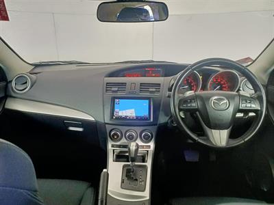 2010 Mazda Axela 3