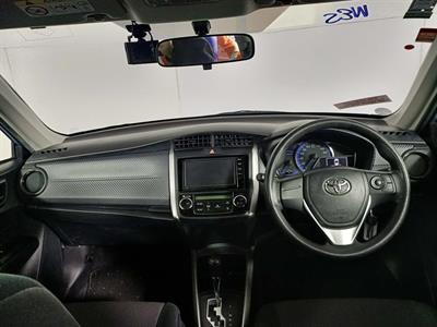 2015 Toyota Corolla Fielder Hybrid