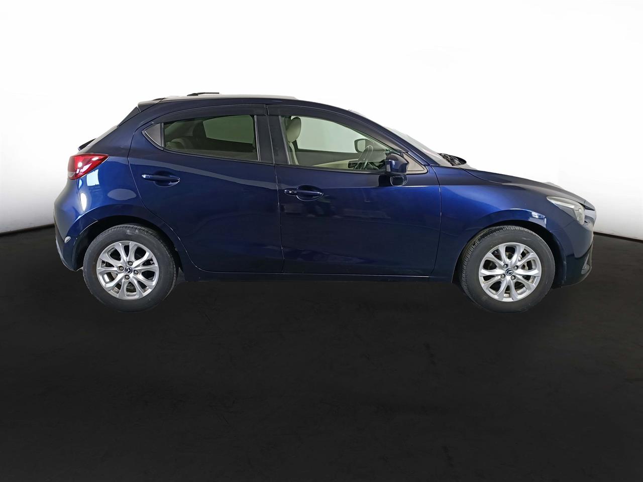 2015 Mazda Demio 2 New Shape Skyactive