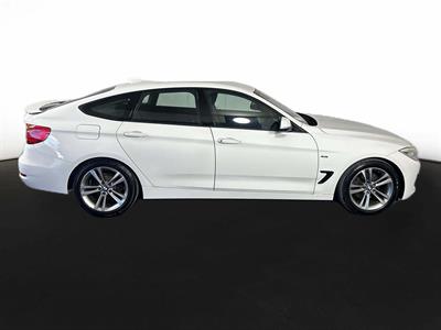 2013 BMW 328i Gran Turismo Sport