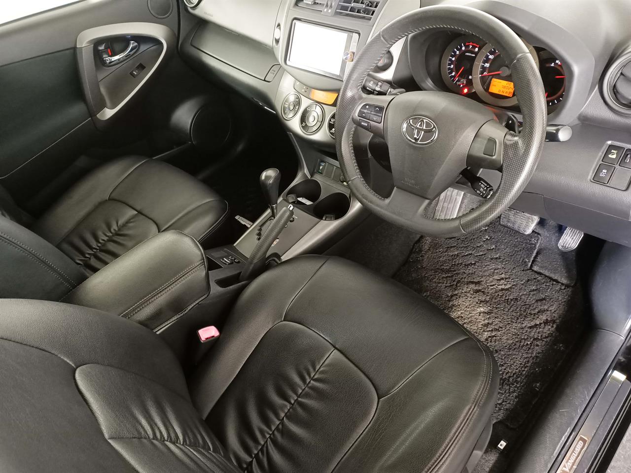 2012 Toyota Vanguard 7 Seats