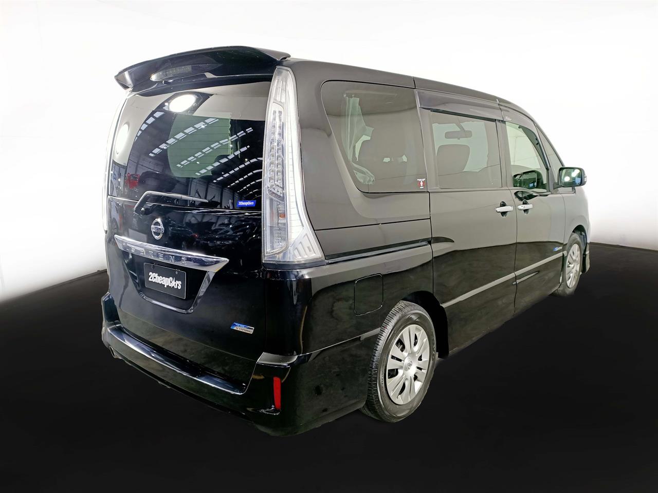 2012 Nissan Serena Hybrid