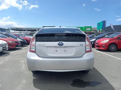 2015 Toyota Prius Hybrid