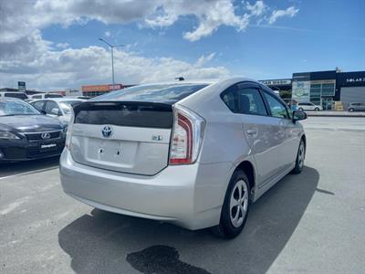 2015 Toyota Prius Hybrid