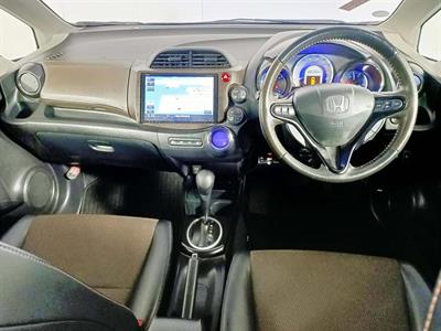 2012 Honda Fit Shuttle Hybrid