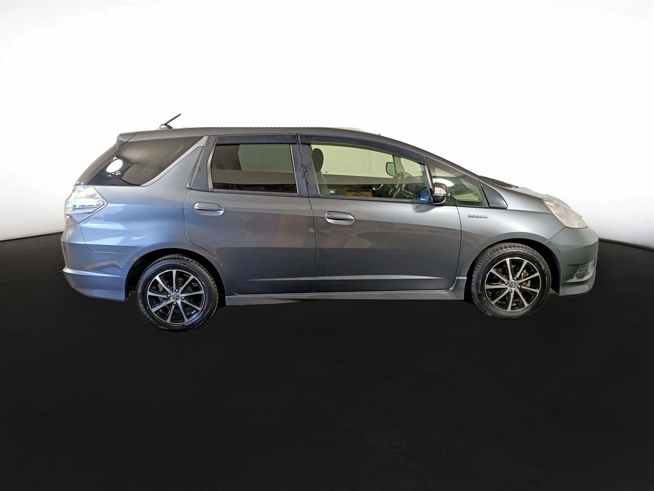 2012 Honda Fit Shuttle Hybrid