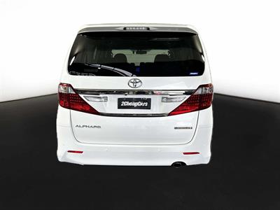 2014 Toyota Alphard 