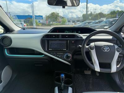 2013 Toyota Aqua Hybrid