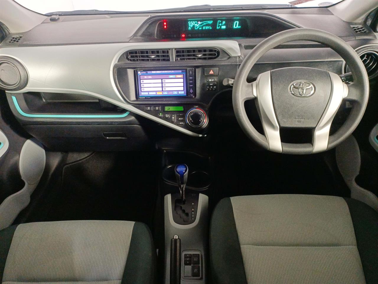 2012 Toyota Aqua Hybrid