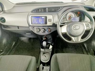 2014 Toyota Vitz 