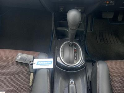 2012 Honda Fit Jazz Shuttle Hybrid