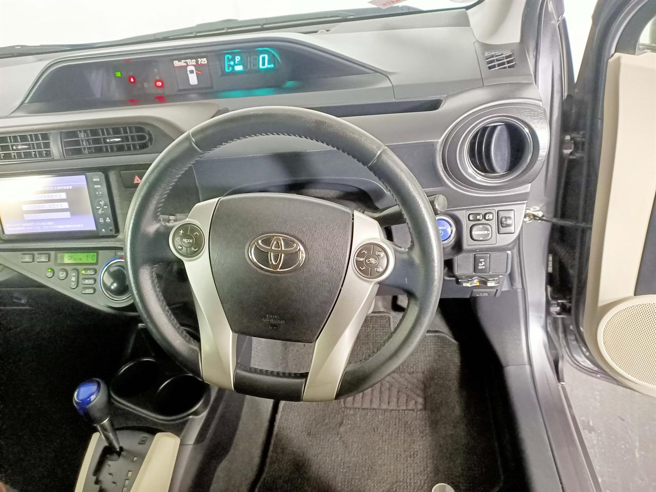 2012 Toyota Aqua Hybrid