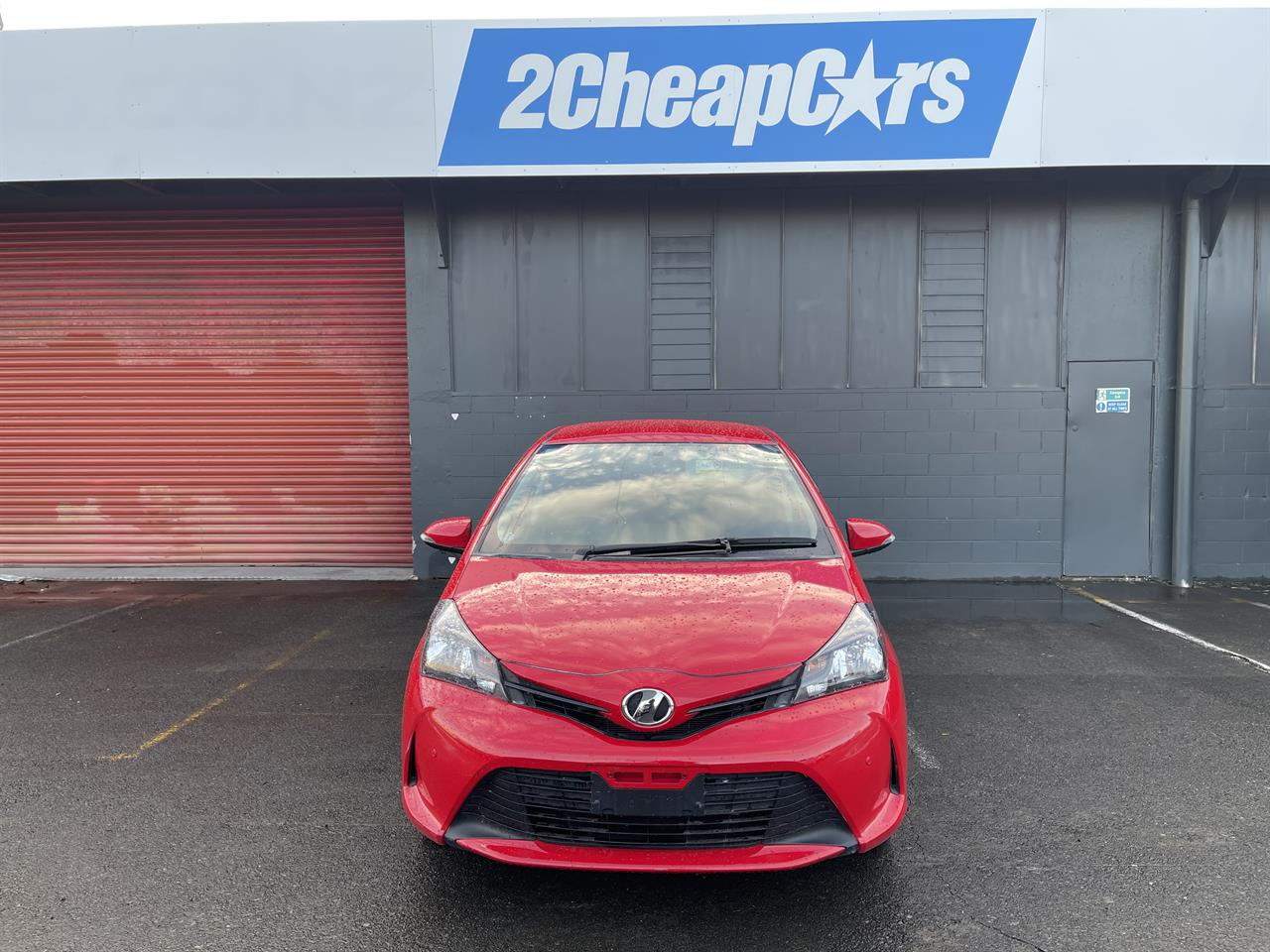 2014 Toyota Vitz 