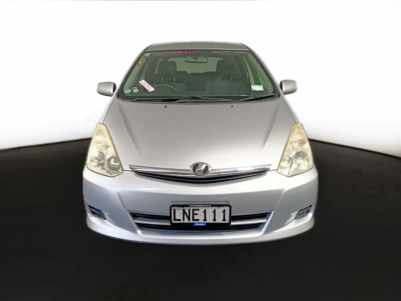 2005 Toyota Wish 