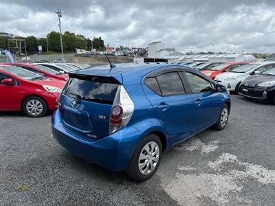 2014 Toyota Aqua Hybrid