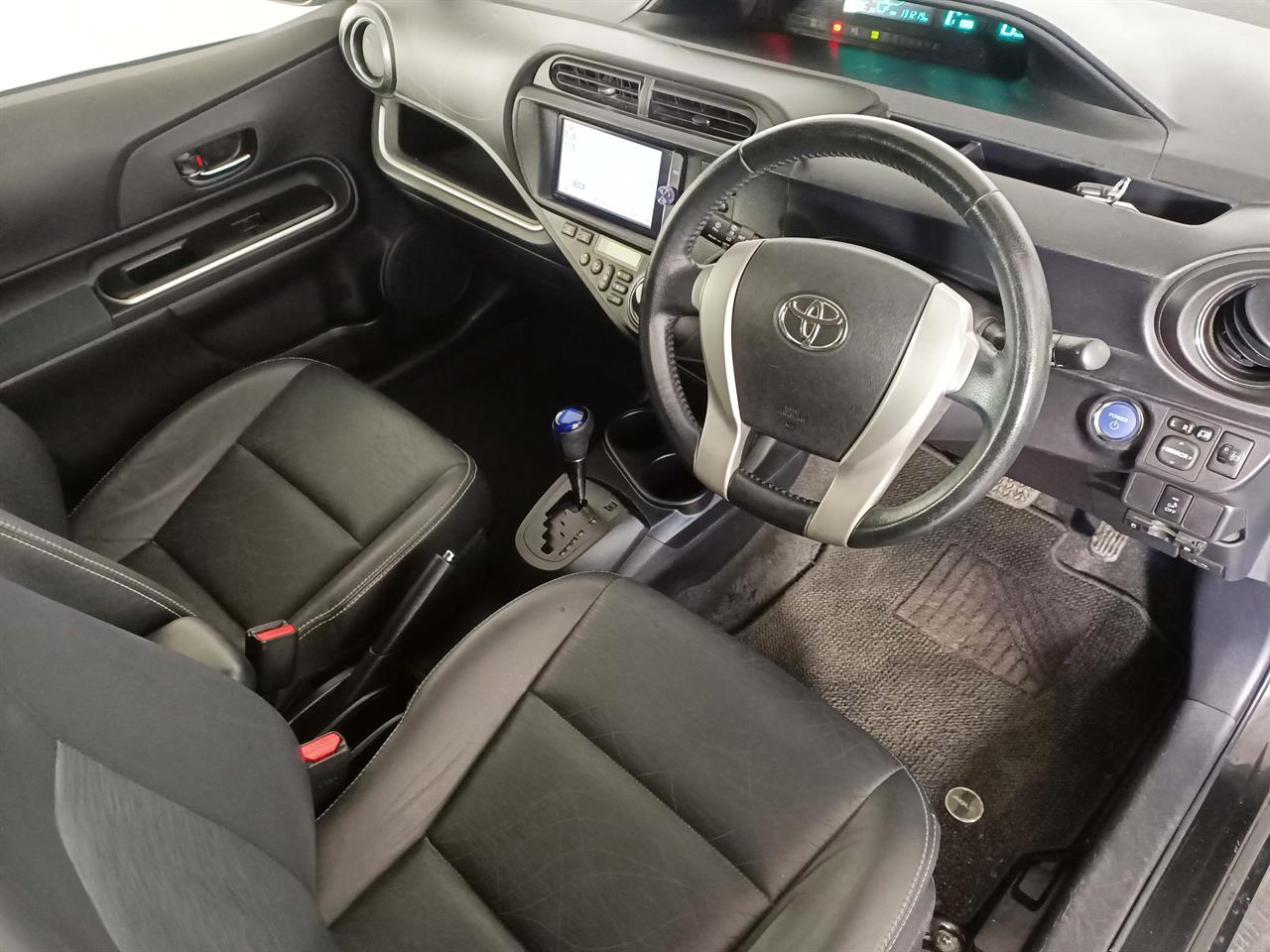 2013 Toyota Aqua G Black Soft leather