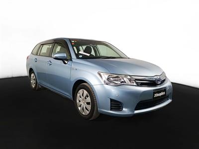 2015 Toyota Corolla Fielder Hybrid