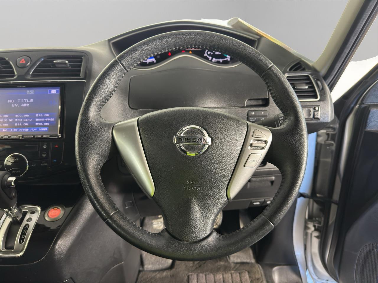 2012 Nissan Serena 