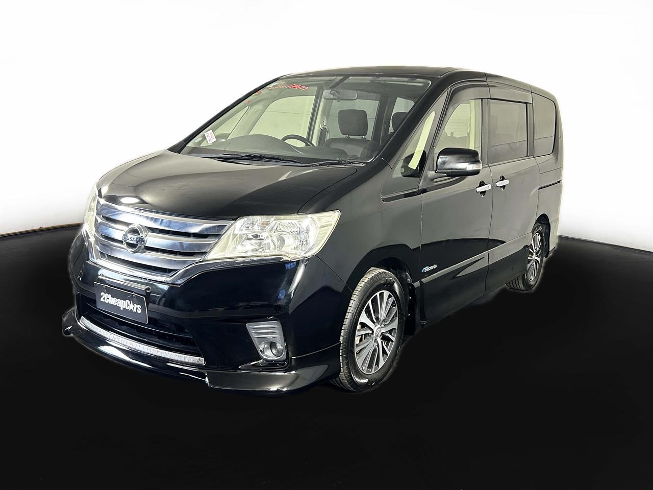 2012 Nissan Serena Hybrid