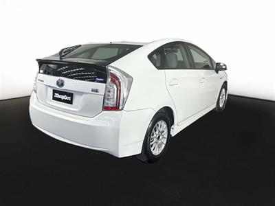 2014 Toyota Prius Hybrid