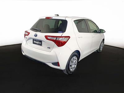 2019 Toyota Vitz Hybrid