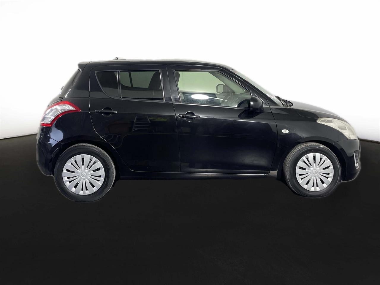 2013 Suzuki Swift XG-DJE