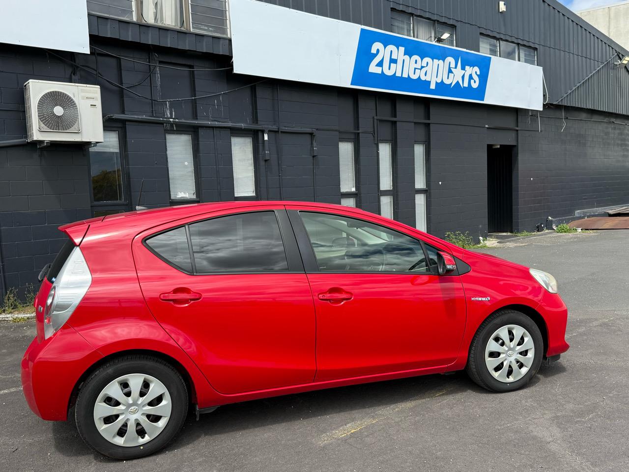 2012 Toyota Aqua Hybrid