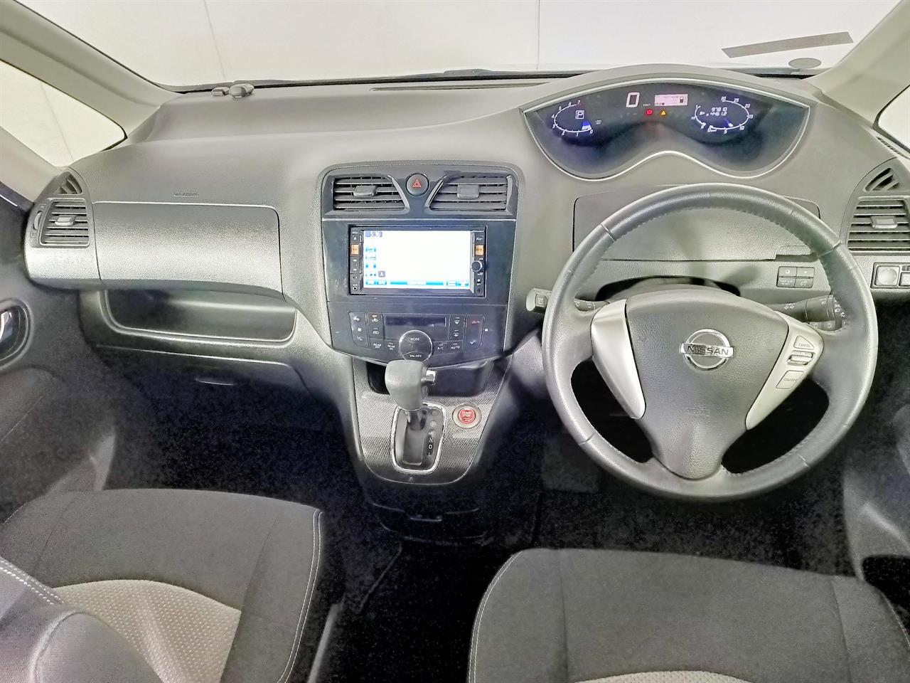 2012 Nissan Serena Hybrid